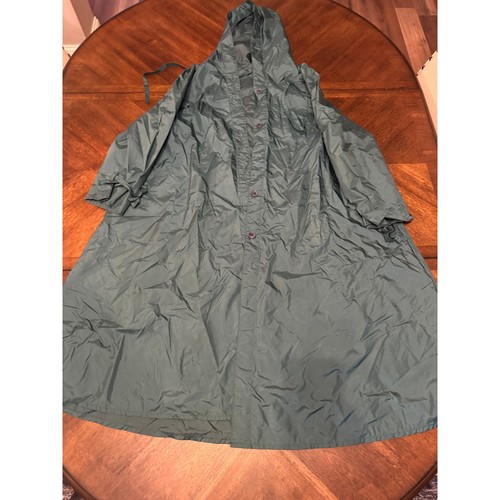 Totes Coat Green Nylon Rain Coat Vintage Longline Button Up Size 14 |F1 - Picture 4 of 5