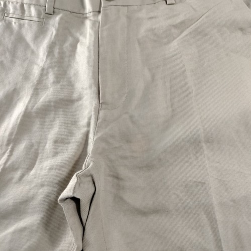 Calvin Klein Body Fit Flat Front Tan Khaki Pants Mens Size 32x32 - Picture 3 of 8
