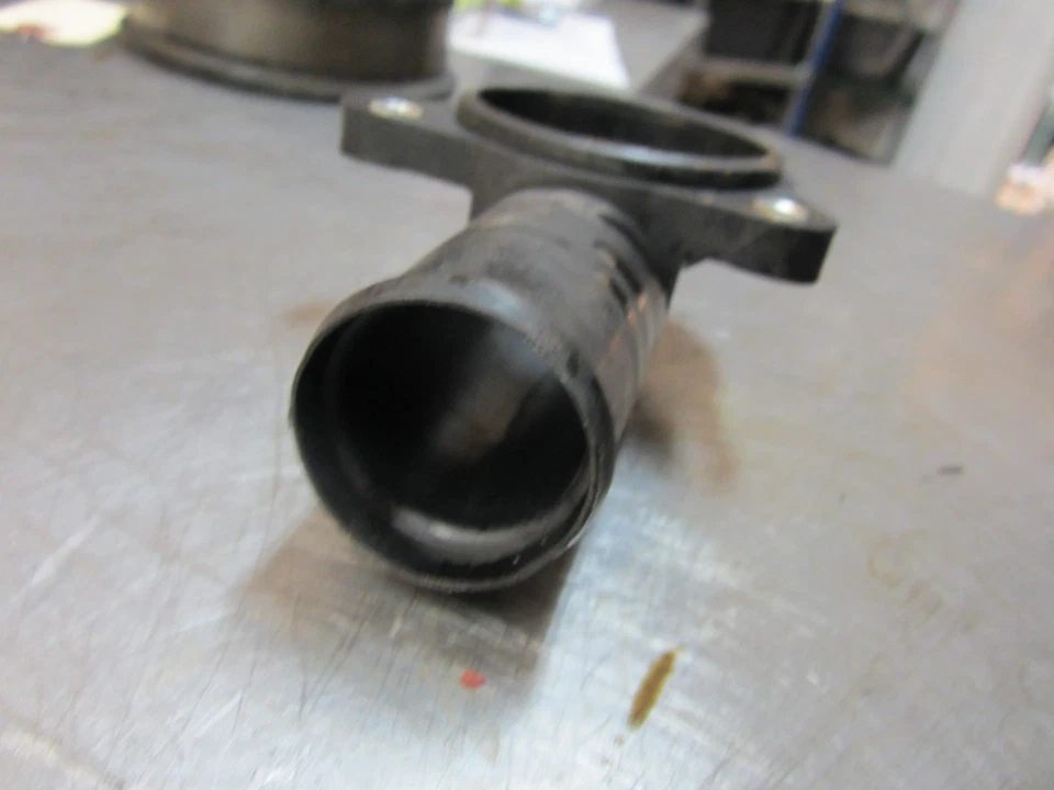 Carcasa de termostato para 06-10 Ford Mustang 4.0 Foto 3 de 4