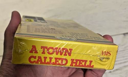 A Town Called Hell VHS Movie Video SEALED Telly Savalas Robert Shaw 1971 - Picture 4 of 5