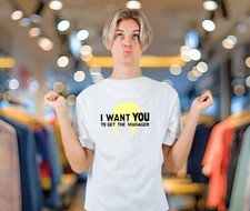 MEN WOMENS TEE TSHIRT UNISEX KAREN MANAGER SHOPPING RETAIL MUM SISTER WIFE GIFT