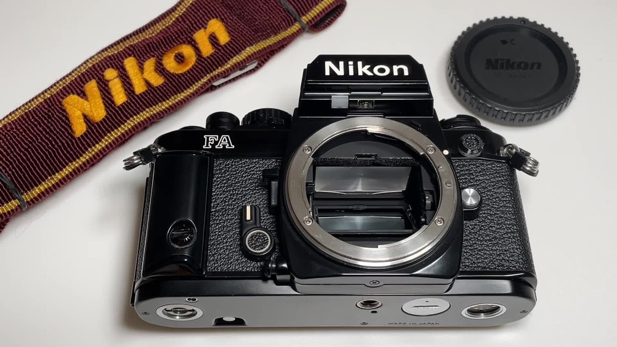 Perfect LCD MF-16 [Near MINT w/ Strap] Nikon FA Black SLR