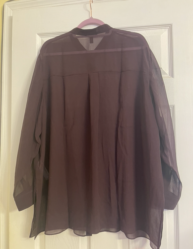 Neu mit Etikett $ 258 Eileen Fisher Cassis zerknittertes Oberteil aus transparenter Seide mit Mandarinkragen 1X - Bild 5 von 5