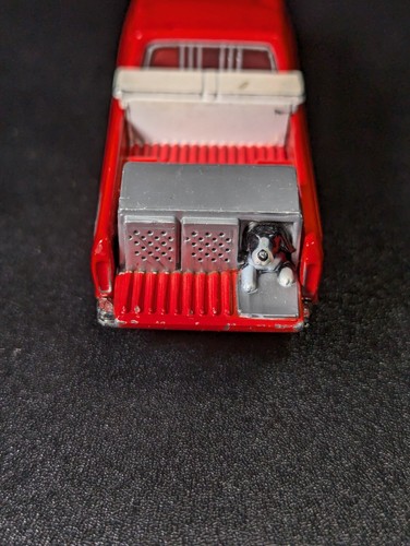 Hot Wheels Sam Walton Ford F-150 Pickup with Dog House Real Riders 2013 - Picture 4 of 5