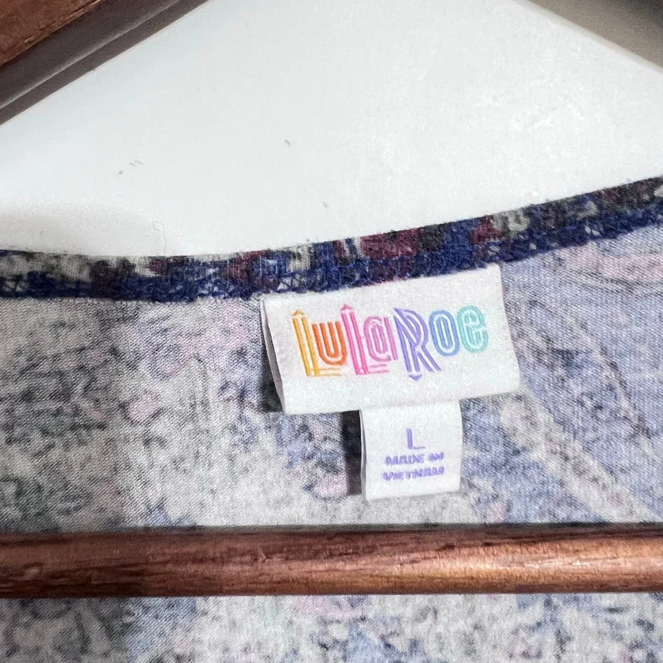 Lularoe Womens Tunic T-Shirt Size L Grey Paisley Print Rayon Blend Scoop Neck - Image 2 of 4