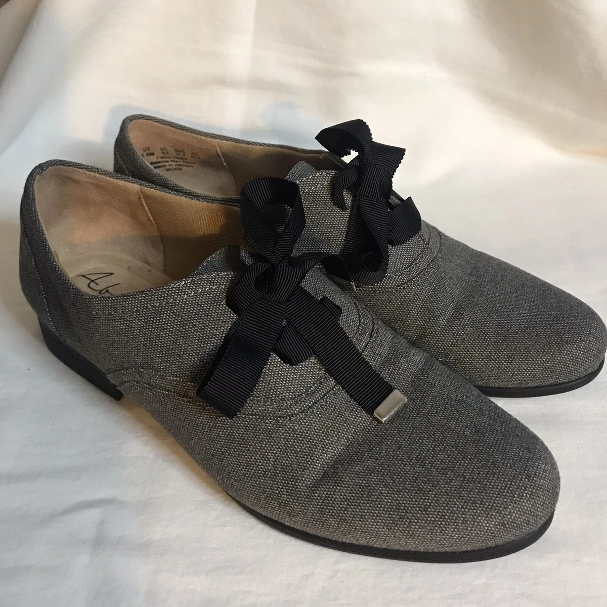 Charcoal gray hotsell womens dress shoes