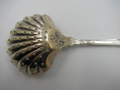 Antik um 1890 Sterling Silber Zucker Sieb Löffel mit Goldwäsche durchbohrt Muschel Schale - Bild 5 von 7