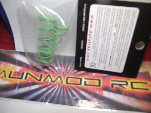 DURATRAX  DTXC9246 SHK SPRING FR GRN HRD 2 EVBX - Picture 2 of 5