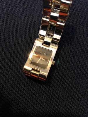 Women's GUCCI 2305L Stainless Steel 