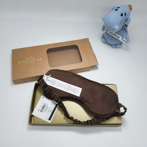 COACH CE958 Khaki Signature maschera occhi sonno 100% seta confezione regalo nuova con etichette org $100 - Foto 2 di 10