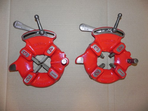 TWO ridgid universal die heads W. 1/2 - 3/4" & 1-2" NPT dies for rigid 300 - Picture 7 of 7