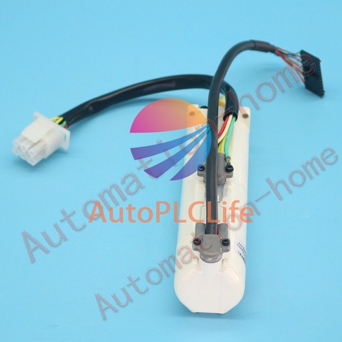 New 1PC Panasonic servo motor MSM011ABF In Box - Imagen 2 de 6