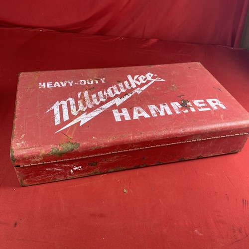 Milwaukee (5345-21) Corded 1 3/4” Rotary Hammer W/Metal Case & 3 Bits - Picture 14 of 14
