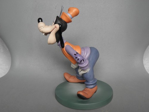 DISNEY WDCC GOOFY A REAL KNEE SLAPPER BOX & CERTIFICATE - Picture 9 of 13