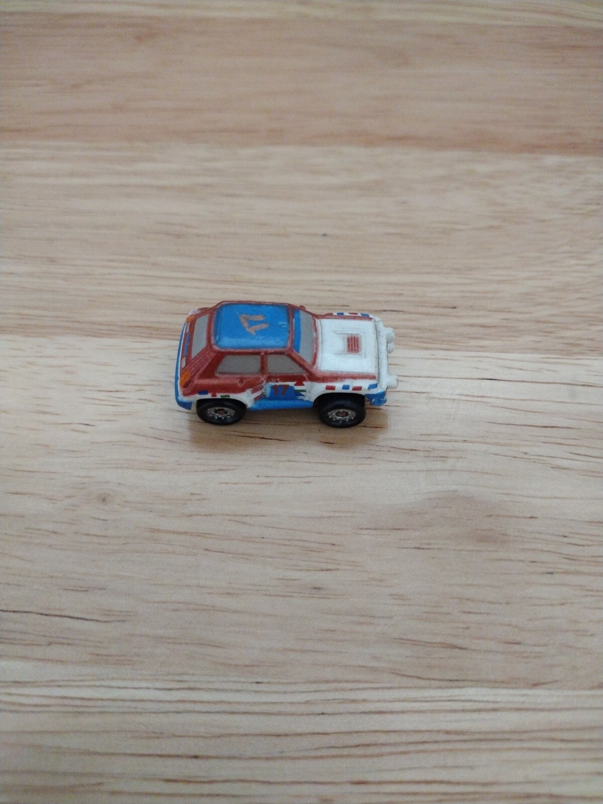 Picture 4 of 6