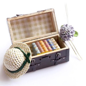 Fashion-Retro-1-12-Dollhouse-Miniature-Leather-Wood-Suitcase-Mini-Luggage-Box-SG