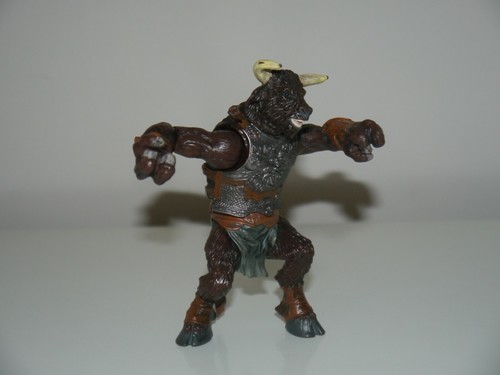  MINOTAUR 5,5" FIGURE The Chronicles of Narnia HASBRO 2005  - Picture 2 of 8