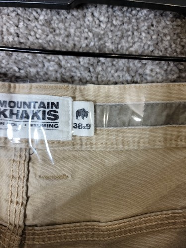 MK Mountain Khakis Shorts Mens 38x9 Classic Fit Flat Front Pockets Beige - Picture 11 of 18