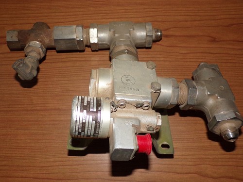 800853-3 Marotta Valve, Nitrogen Dry Air, Bell Helicopter