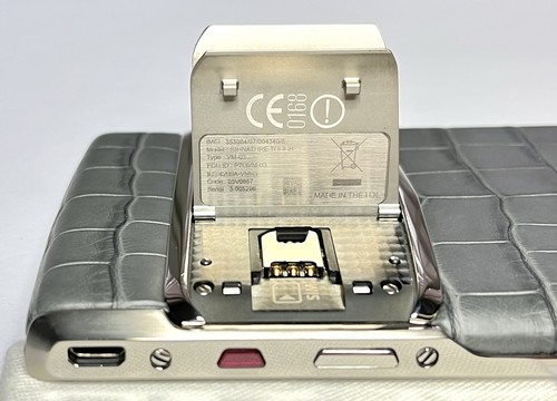 Signature Touch (5.2") - Screen not working - Grey alligator & Bentley screws - Picture 9 of 13