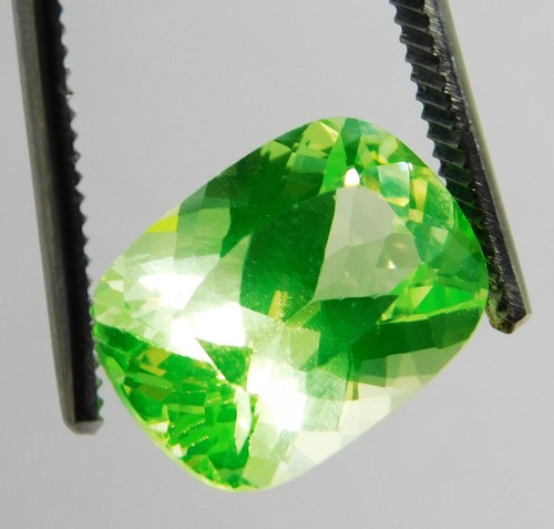 14.15 Ct Natural Green Peridot Cushion Cut AAA Certified Loose Gemstones - Picture 2 of 7