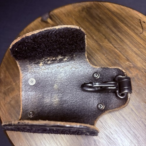 Porta llaves de cuero JS cesta tejido bastante guardián de llaves con clip - Imagen 9 de 11