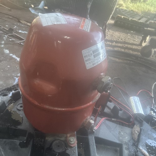 COMPRESOR TRANE GH483-JJ1-GA USADO Muy pocas horas - Imagen 4 de 4