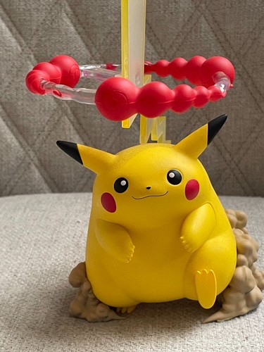 2021 TCG POKEMON CELEBRATIONS PREMIUM COLLECTION GIGANTAMAX PIKACHU VMAX FIGUR - Bild 1 von 8