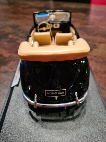 VW VOLKSWAGEN Cabriolet 1951 - SCHWARZ -MAISTO MODELLAUTO TOP ZUSTAND - Bild 7 von 10