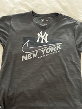New Nike Dri-fit New York Yankees grey baseball Boys Large T-shirt MLB Athletic