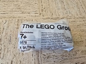 LEGO 8878 9V Rechargeable Battery Box Power Functions (charger sold separately)