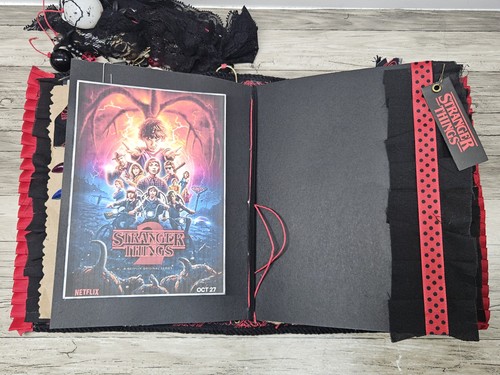 Handgefertigt Stranger Things Junk Journal Stoff genäht Einband 4 Signaturen Buch Anhänger - Bild 17 von 24