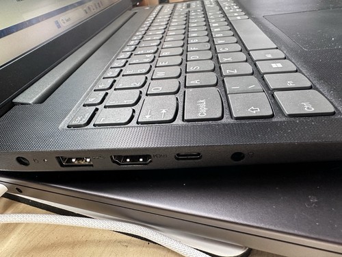 Lenovo V15 G4 Laptop Intel i5 12500H Win 11 pro 16gb RAM 512 SSD - Picture 6 of 8