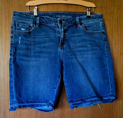 Lane Bryant*Stretch*Bermuda-Shorts*US-Gr.16*Dt.Gr.46*TOP