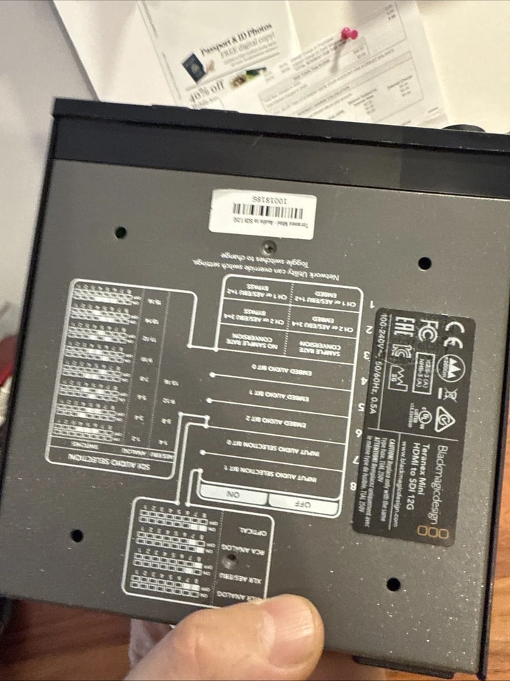 Convertidor Blackmagic Teranex Mini Audio a SDI 12g con panel inteligente Foto 4 de 4