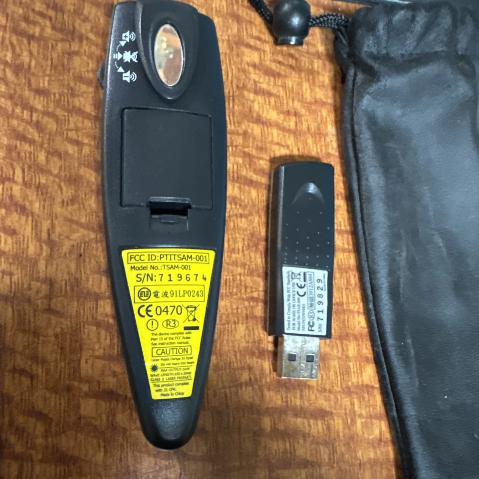 Keyspan Presentation Remote with 60 ft. Range for Computer Mac/ Windows 2000/XP - Image 3 of 4