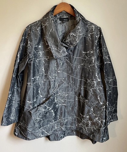 Sun Kim Paris Jacke silber grau Crackle Design Reißverschluss Art Lagenlook S