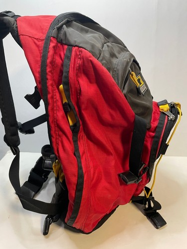 Mountainsmith Approach 2500 Wanderrucksack 22" x 16" x 5" Wasserrucksack rot - Bild 4 von 24