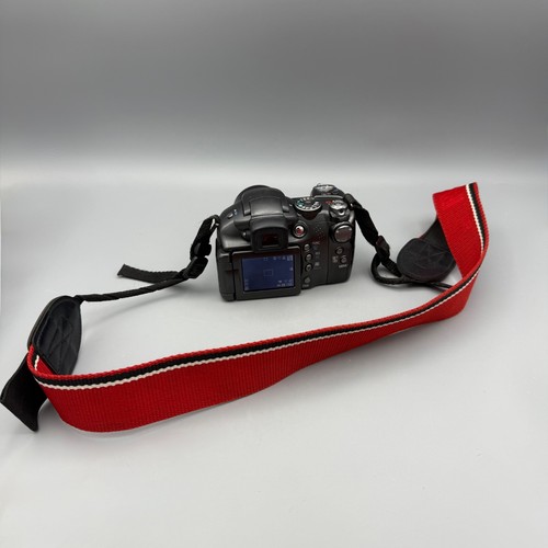 Canon PowerShot S3 IS Faulty For Parts Or Repairs - Picture 17 of 20