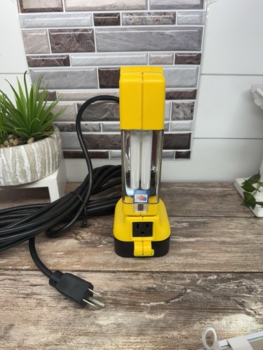 Worklight VTG USA NEM Specialty 20001 Ratchet Light Magnetic 25’ Cord Outlet NEW - Picture 6 of 9