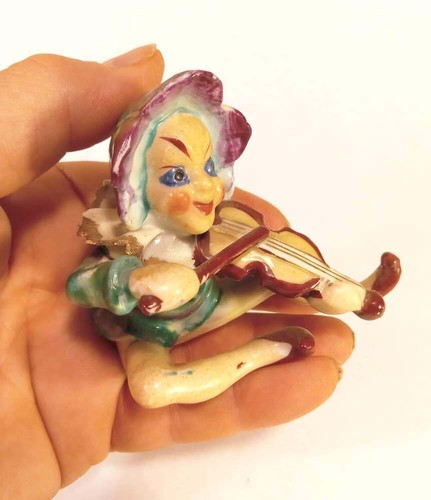 Crazy Fiddler Girl Statue - Wild Violin Woman  Ceramic Fiddle Player - CC - Picture 3 of 6