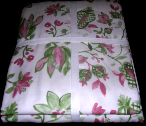 WILLIAMS SONOMA PAINTED VINE PINK TABLECLOTH 100% COTTON 70X108 TURKEY NEW/WTAG - Picture 6 of 14