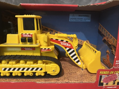 Vintage NIB Tonka Toy Front End Loader 3210 Tractor Scoop Sounds HASBRO - Picture 8 of 8