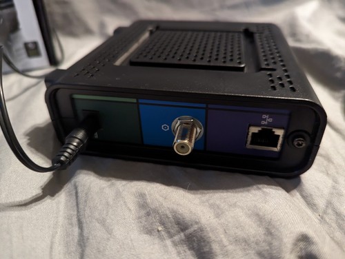 Motorola SURFboard eXtreme DOCSIS 3.0 modem via cavo, #SB6121 ottime condizioni - NESSUN ADATTATORE DI ALIMENTAZIONE - Foto 5 di 8