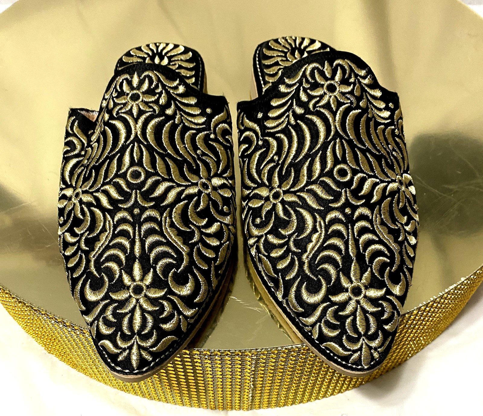 PANTOFOLA D’ORO Pantofole donna La Gazelle El Aymani marocchine nere oro ricamate taglia 9