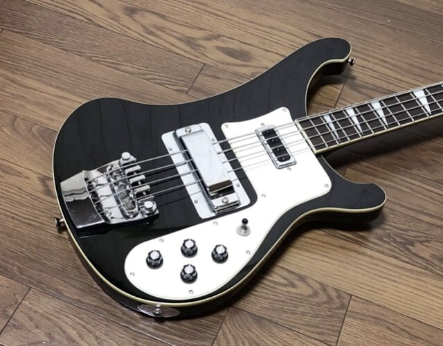 Aria LRB-800 リッケンバッカーコピーベース Aria Rock'n'roller リッケンバッカーコピーモデル LRB-800
