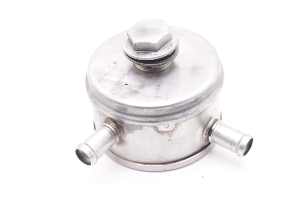 07 Yamaha Yzf R6 Oem Engine Motor Oil Cooler 13s-13470-00-00 R5.BX36 Foto 3 de 4