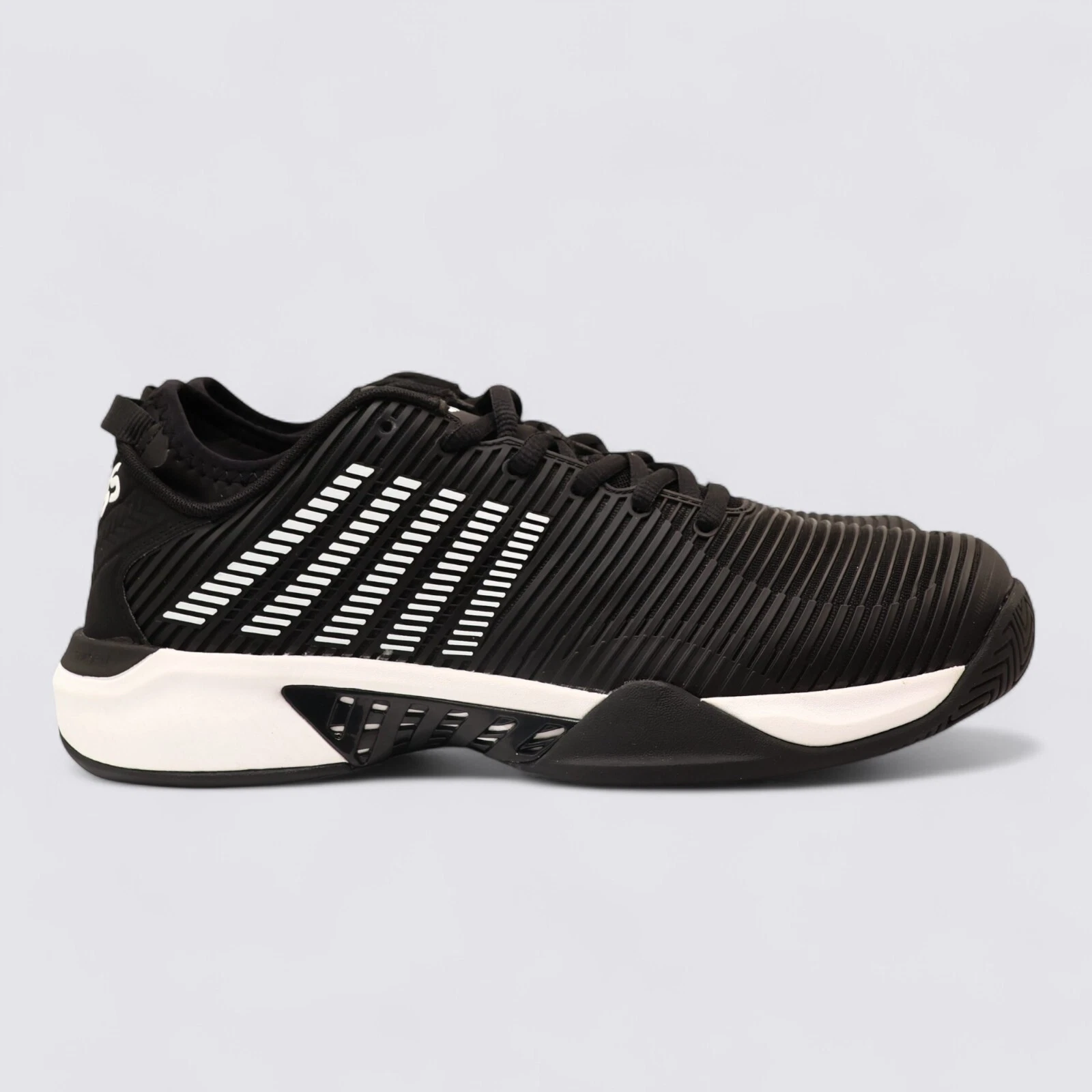 Baskets de tennis homme K Swiss Hypercourt Supreme pointure 10