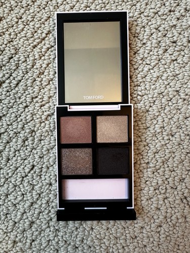 Tom Ford Eye Color Quad Crème in 35 Rose Topaz