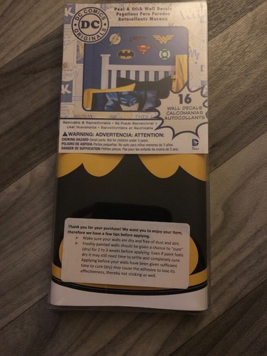 DC comics Peel and Stick wall decals - Picture 2 of 4